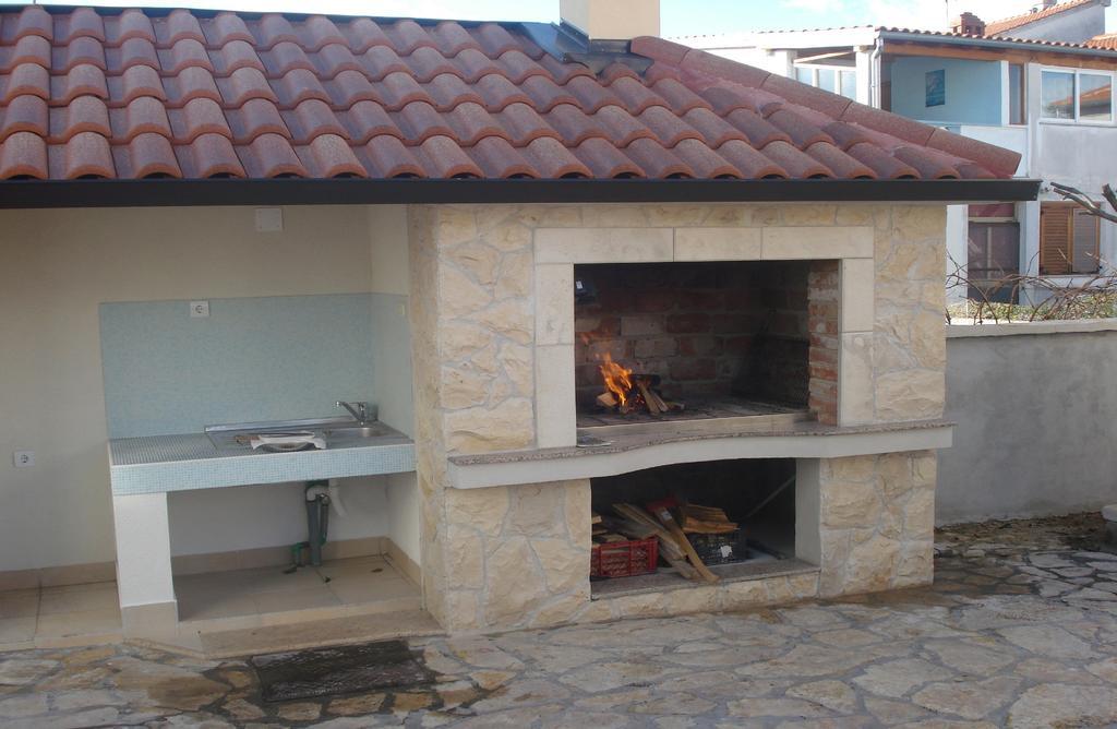 Apartments Lola Biograd Na Moru Εξωτερικό φωτογραφία