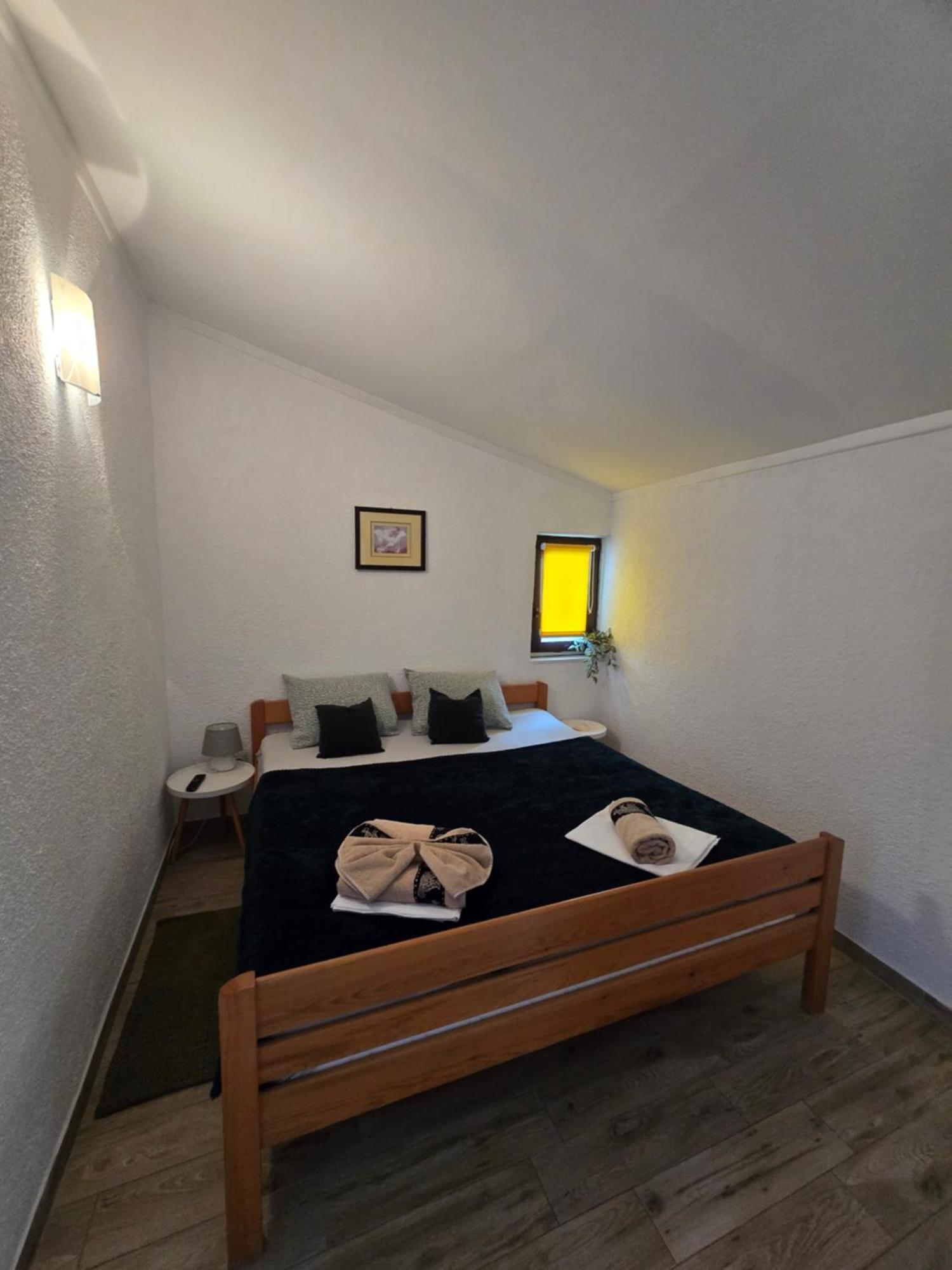 Apartments Lola Biograd Na Moru Εξωτερικό φωτογραφία