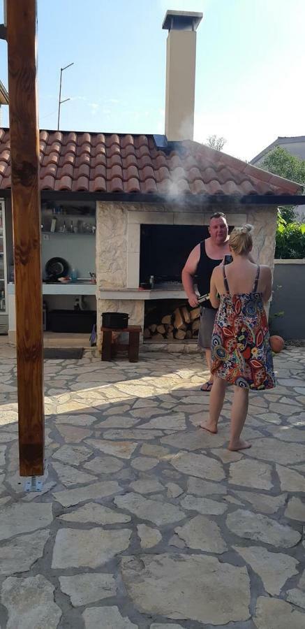 Apartments Lola Biograd Na Moru Εξωτερικό φωτογραφία
